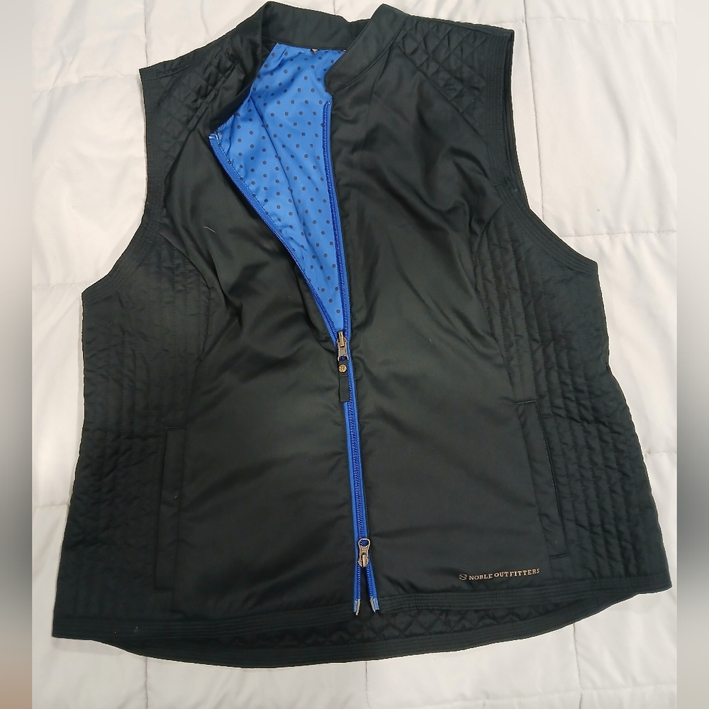 Noble Outfiters Vest. Size M/L